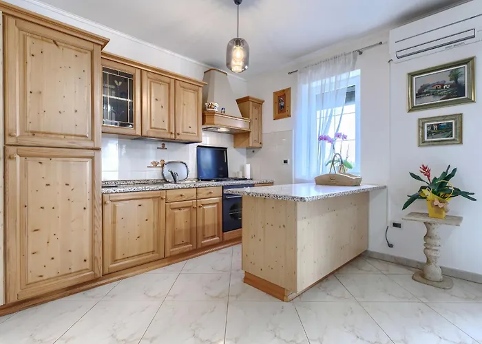 Jadranka By Interhome Vakantiehuis *