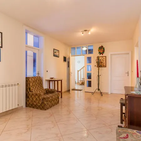 Ferienhaus Jadranka By Interhome